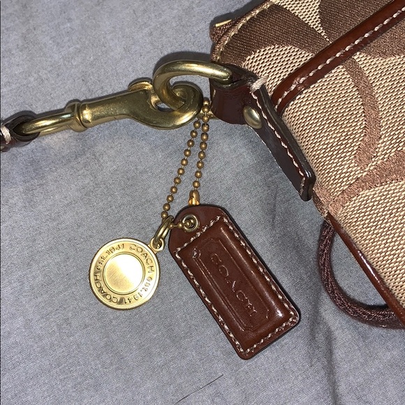 Coach Bag - Picture 4 of 4